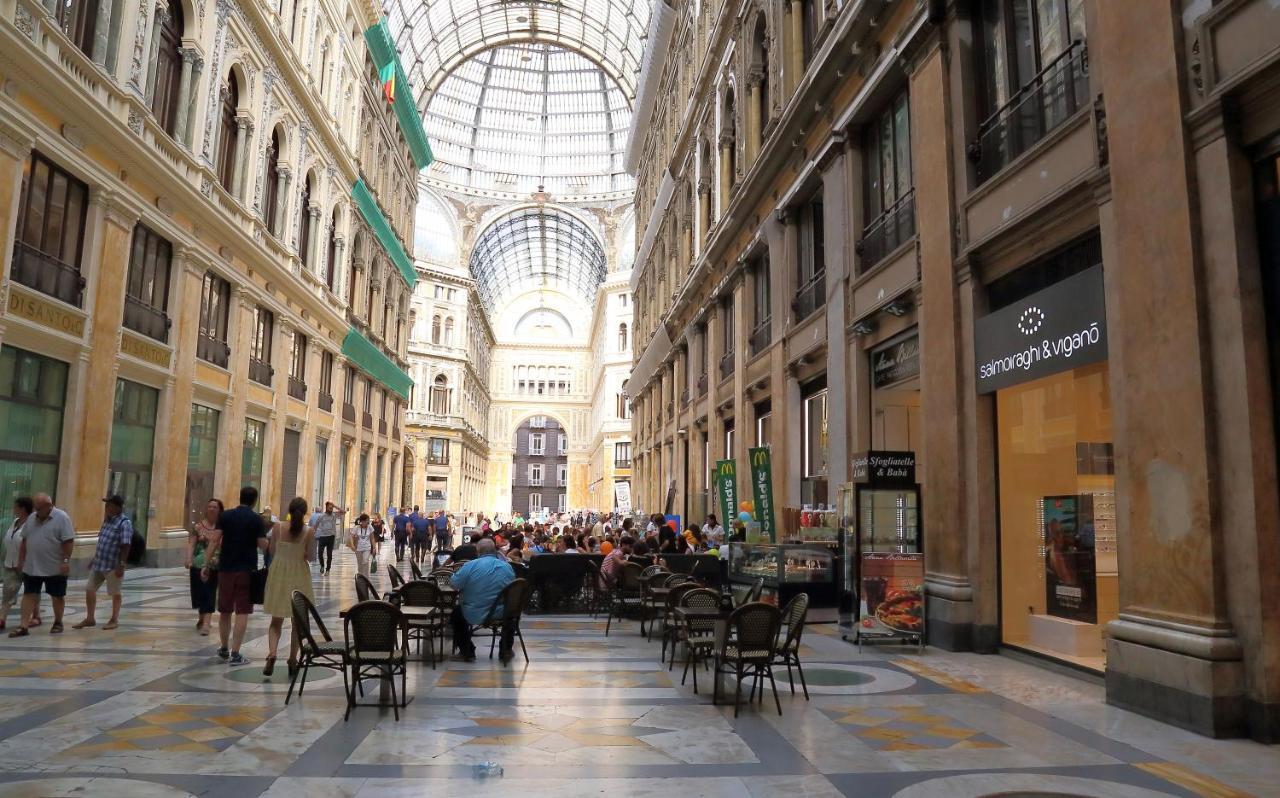 B&B Patane' Napoli Eksteriør bilde